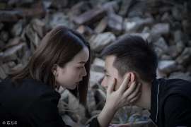 女生狠心分手一句话挽回：情感修复的艺术